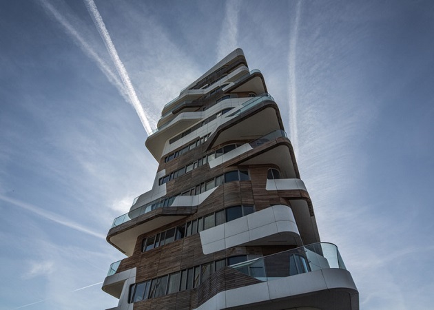 City-Life-Milano-by-Zaha-Hadid-Architects-photo-Edmon-Leong_arch-news.net_784_6.jpg